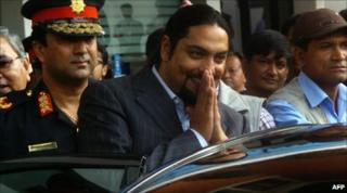 Picture from September 2007, of Paras Shah leaving a hospital in Kathmandu