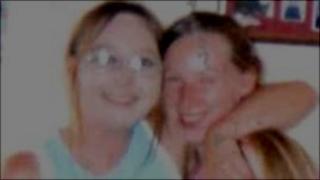 Anna Banks (right) and her sister Sharon