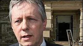 Peter Robinson