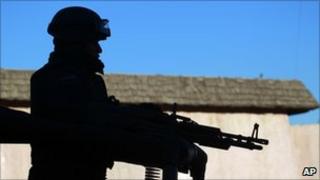 File picture of a Mexican policeman, Ciudad Juarez