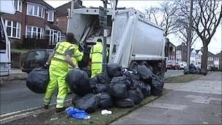 Casual bin collectors brought in for Birmingham backlog  BBC News