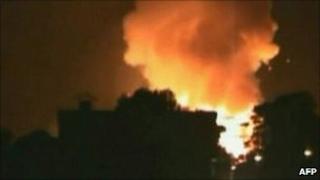 Blaze at Maracay's arms depot