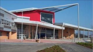Lornshill Academy