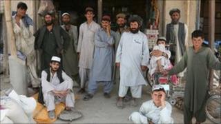 People at Garvsi market in Lashkar Gah
