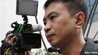 Philippine Congressman Ronald Singson walks into a district court in Hong Kong February 24, 2011.