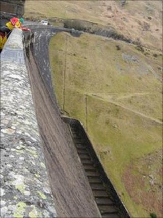 Brecon Mountain Rescue team member during the operation at Claerwen reservoir