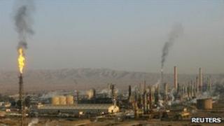 The Baiji refinery before the attack (image from January 2009)