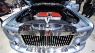 Rolls royce мотор