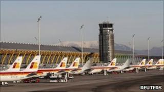 Iberia aircraft at Madrid's Barajas airport - 4 December 2010