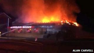 Fire scene at Bargain Booze in Dudley-pic by Alan Carvell