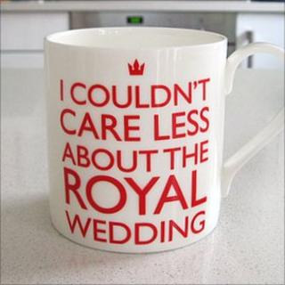 'Couldn't care less' mug