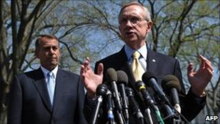 House Speaker John Boehner (left) and Senate Majority Leader Harry Reid (right)