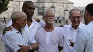 Cuban dissidents before a meeting with former US President Jimmy Carter (30 March 2011)