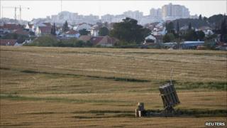 An Iron Dome battery outside Ashkelon (7 April 2011)