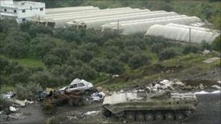 A tank in Baniyas, 10 April