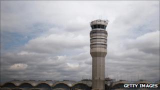 The control tower at Reagan National Airport near Washington