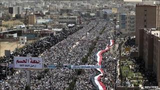 Anti-government protesters in Sanaa, Yemen
