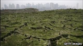 Yangtze river dry