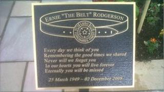 Plaque