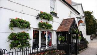 Nags Head, Usk