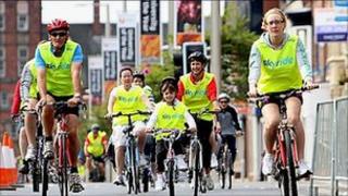 Sky Ride cyclists