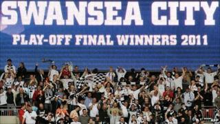 Swans fans celebrate at Wembley