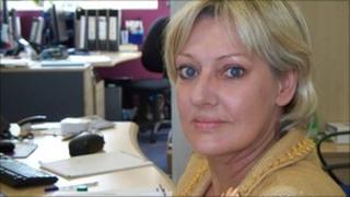 Estate agent who wants to change GP