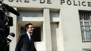 Former French minister Luc Ferry leaves the Police Prefecture in Paris after being interviewed, 3 June 2011.