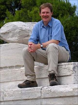 Dr David Gill