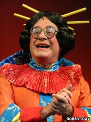 Kenneth Alan Taylor stars as Widow Twankey in Aladdin at the Nottingham Playhouse in 2003
