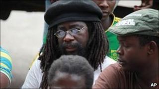 Munyaradzi Gwisai, (C), is one of those convicted. File photo