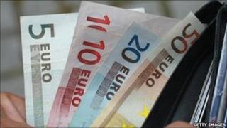 Euro notes