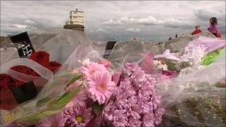 Floral tribute at Fort Perch Rock