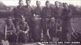 Members of the Royal Engineers bomb disposal unit
