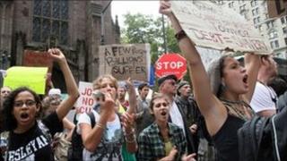 Protesters on Wall Street, New York (24 Sept 2011)