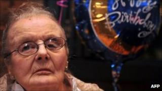 Clare Hollingworth celebrates her birthday in Hong Kong