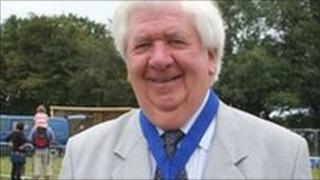 Neville Evans