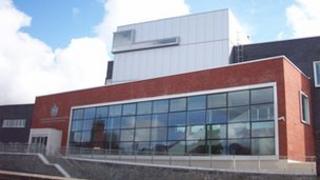 Llys y Goron Caernarfon