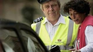 Traffic warden