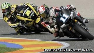 Ben Spies a Cal Crutcholow yn y MotoGP