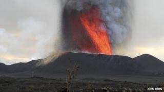 A general view is seen of the Nyamulagira Volcano eruption 22km from the city of Goma, 16 November 2011