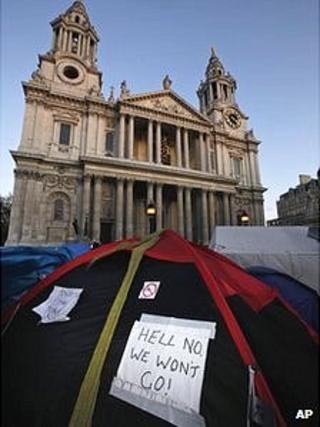 Tents outside St Paul's Cathedral