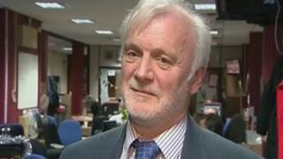 Gareth Pierce, Prif Weithredwr CBAC