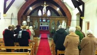 Eglwys Yr Holl Saint, Maerdy