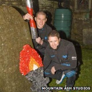 Ian Evans (chwith) a Shane Williams