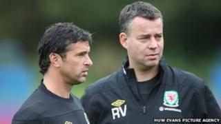 Gary Speed a Raymond Verheijen
