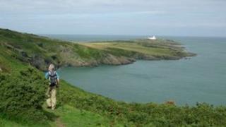 Llwybr Arfordir Ynys Môn