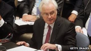 Russia's UN envoy, Vitaly Churkin, at the UN Security Council (31 January 2012)