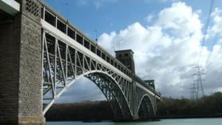 Pont Britannia