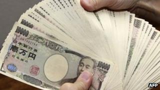 Yen notes